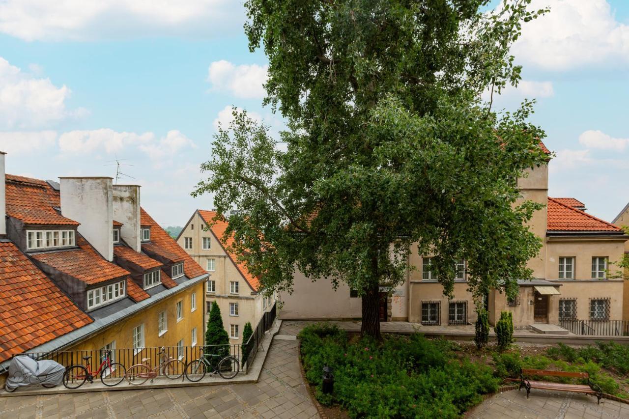 Apartment On The Warsaw Square By Noclegi Renters Exterior photo
